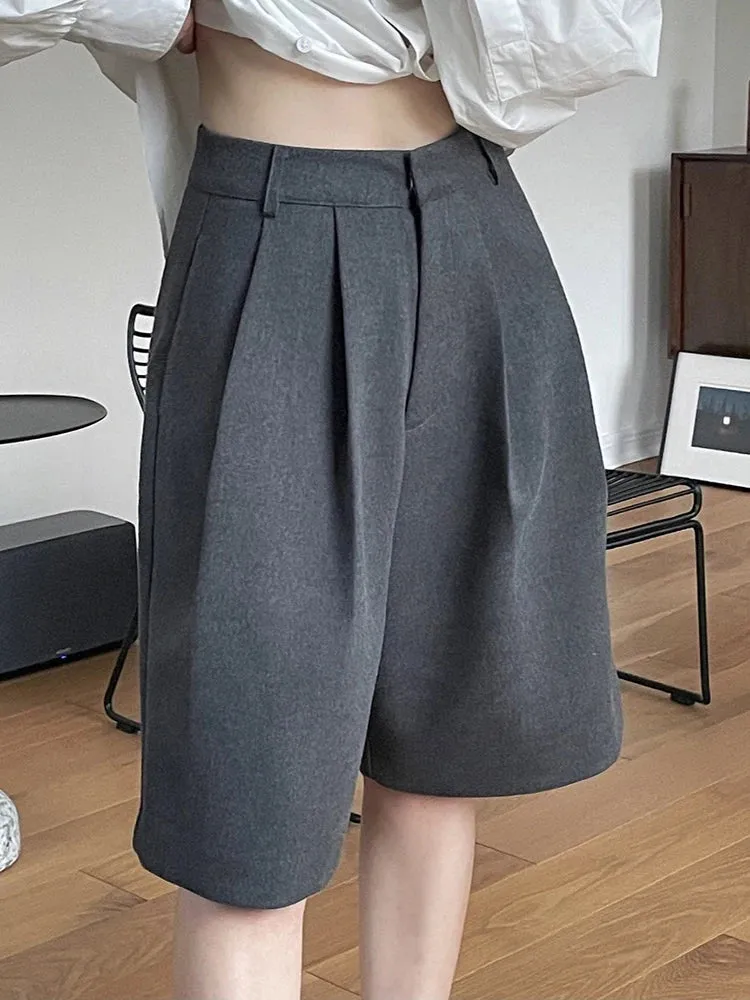 HEYFANCYSTYLE Korean Style Pleated Bermuda Shorts