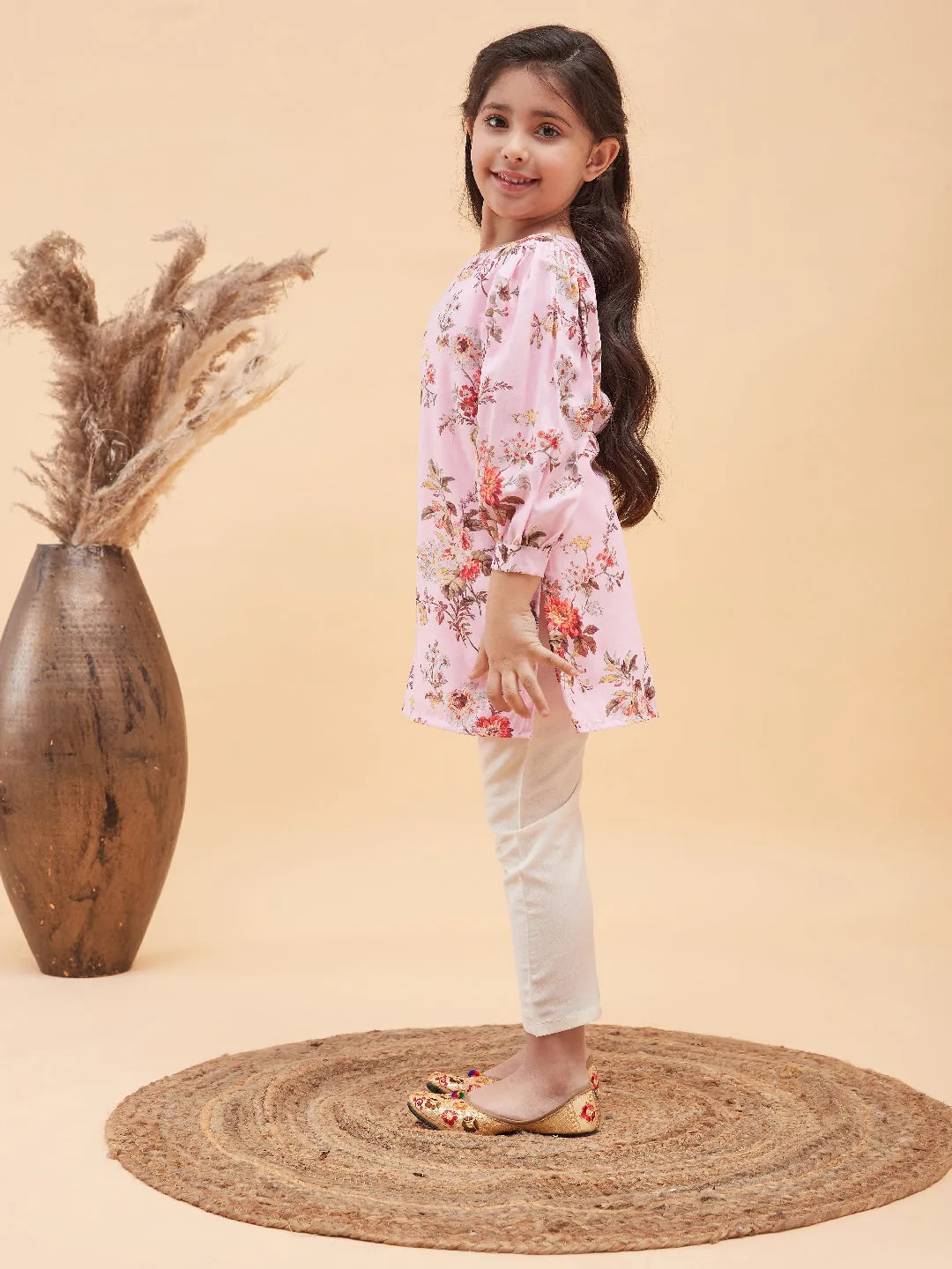 Jashvi Girls Pink Floral Printed Kurta With Cream Pant Set