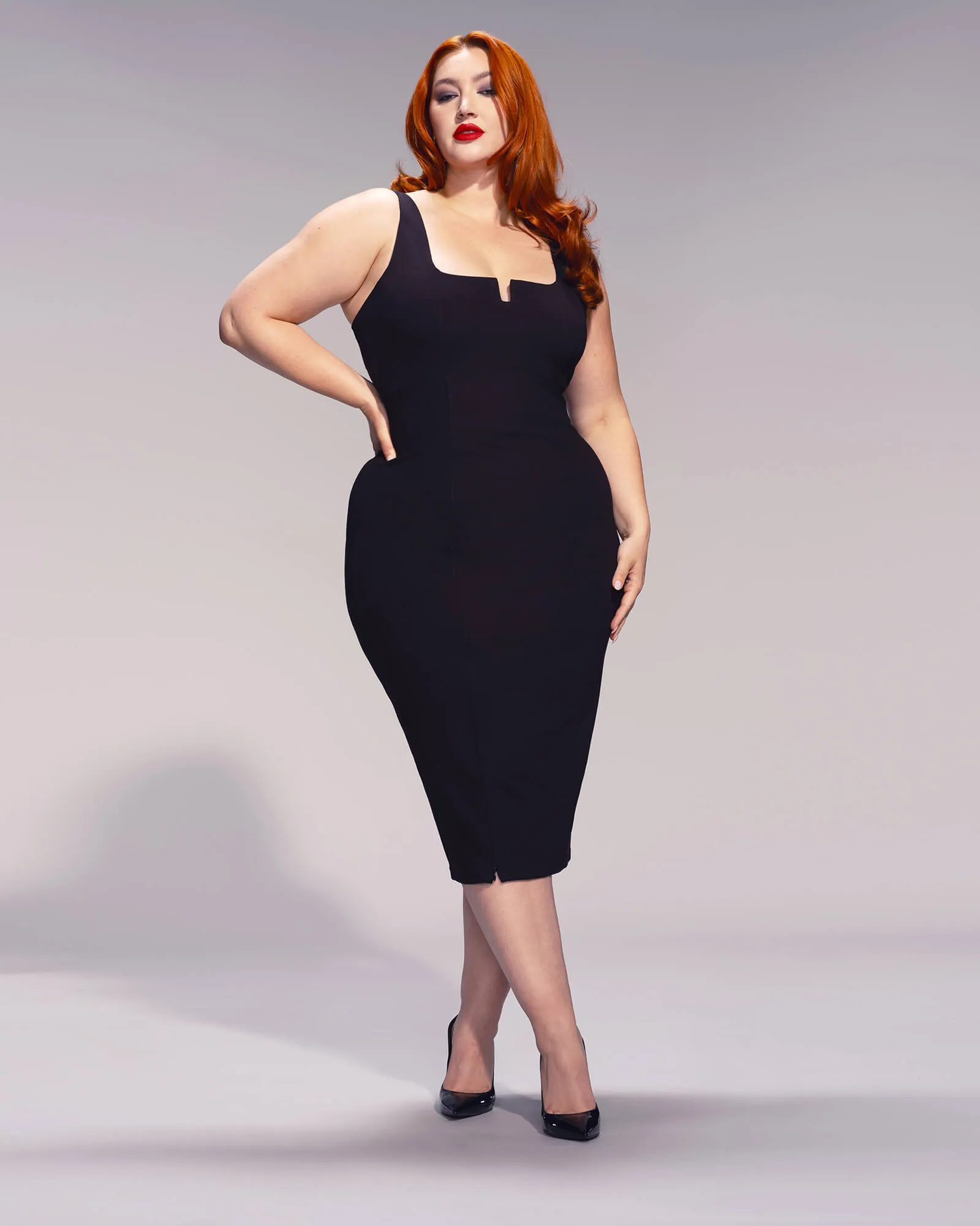 Notchy Pencil Dress - Black