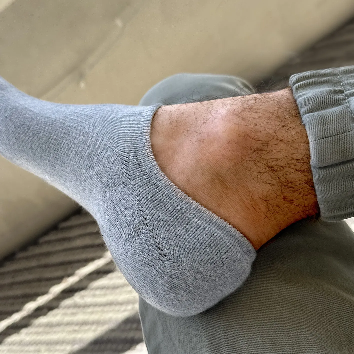 Skinnys No-Show Starter 4-Pack || Super-Thick Socks in Dual Styles