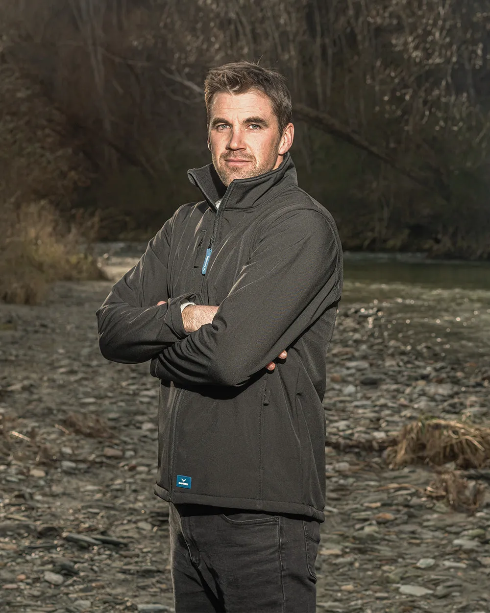 Solid Landy Softshell Jacket in Black