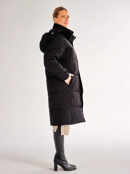 TEEK - Padded Hooded Coat