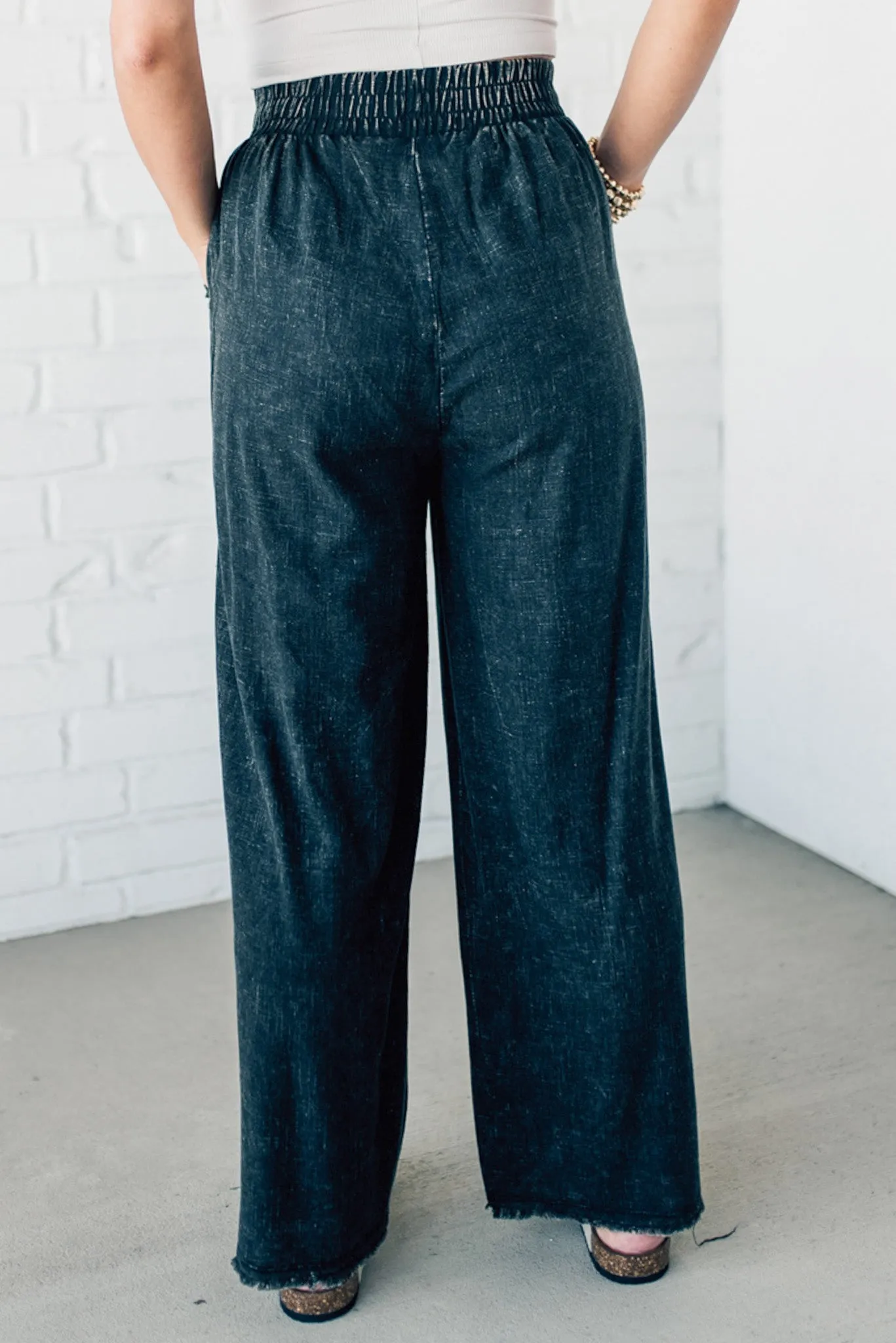 Tully Linen Blend Pants