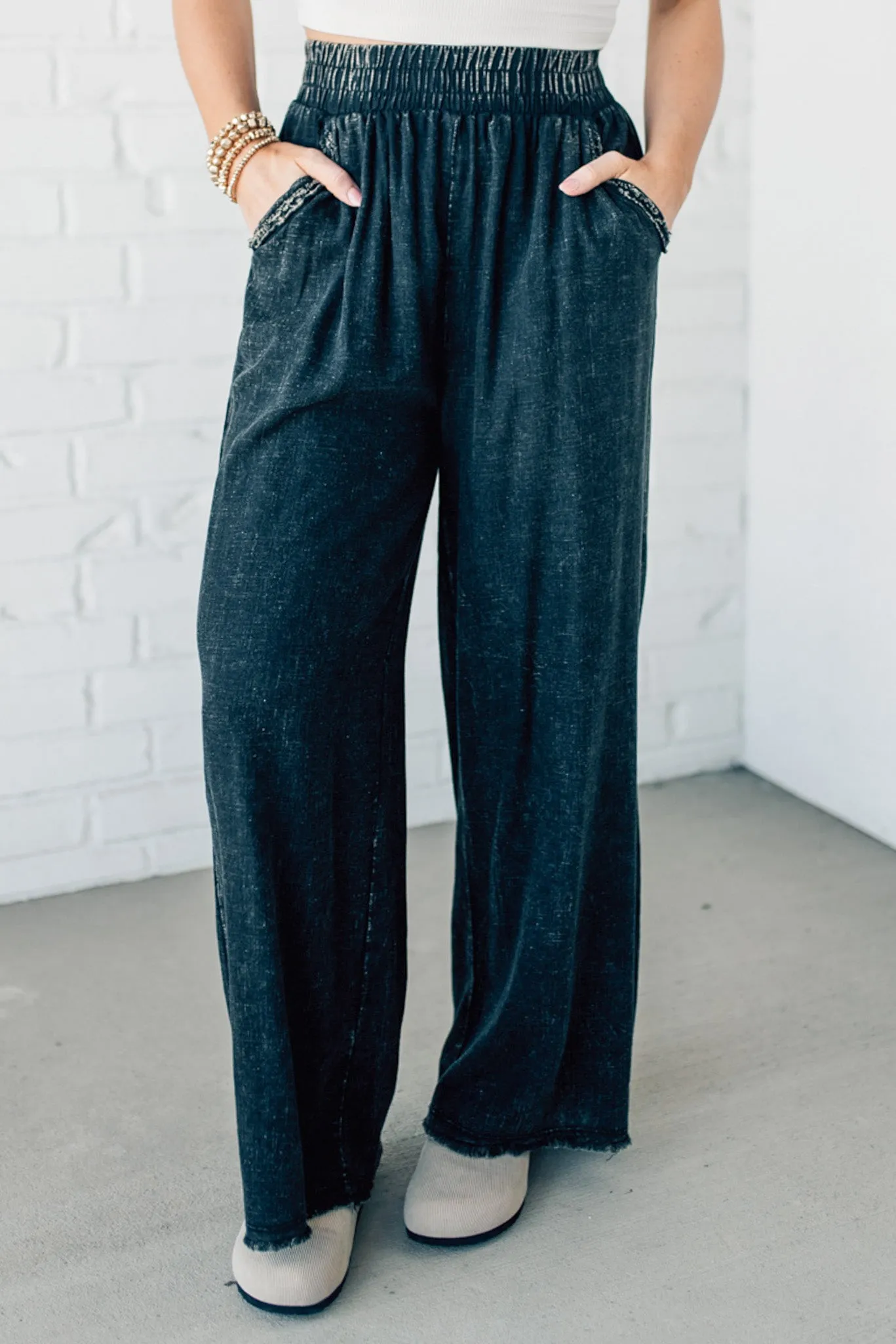 Tully Linen Blend Pants