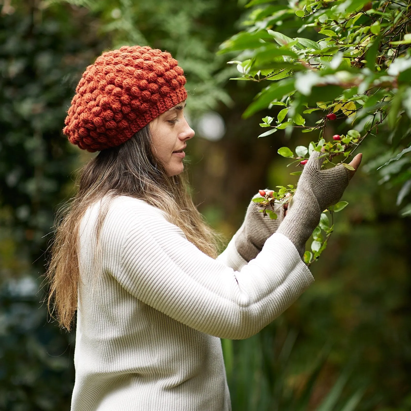 URJITA Quirky Boho Bobble Knit Wool Beret Hat